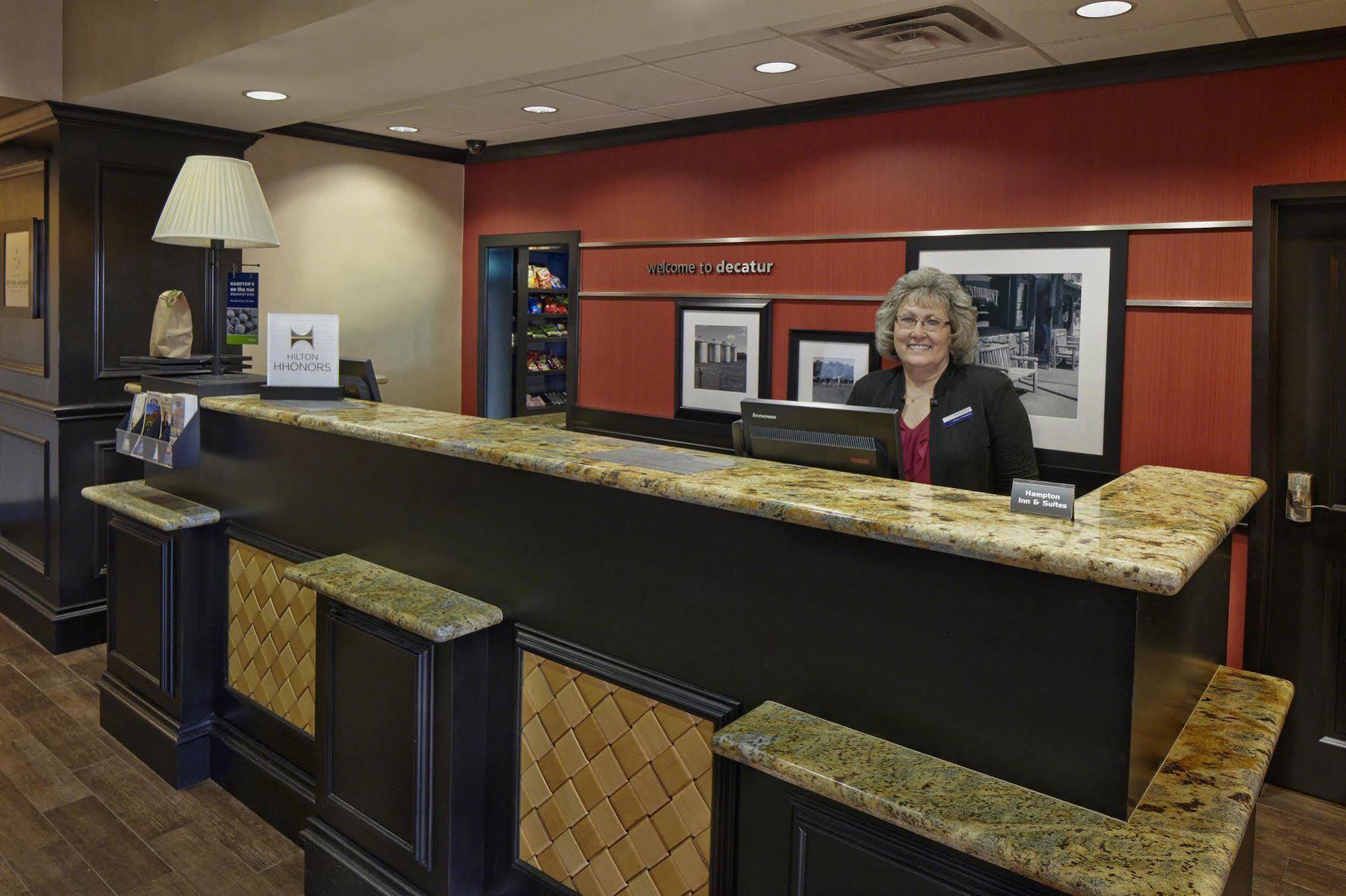 Hampton Inn & Suites Decatur Esterno foto